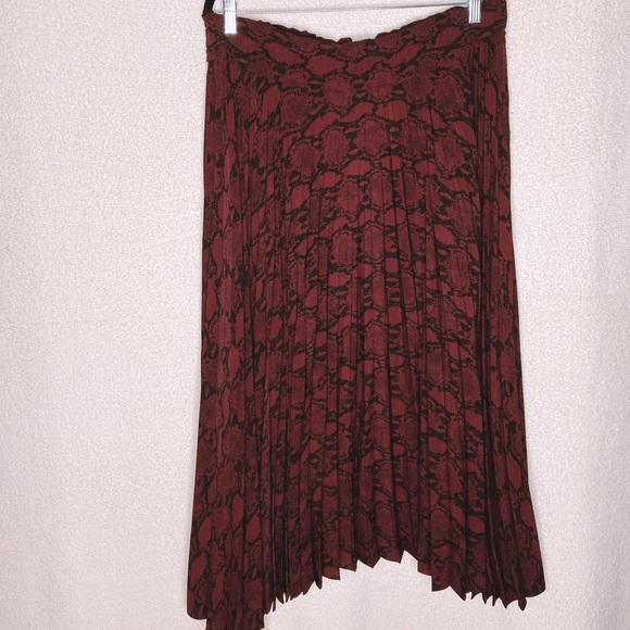 {A.L.C} pleated snakeskin print midi skirt - Picture 3 of 8